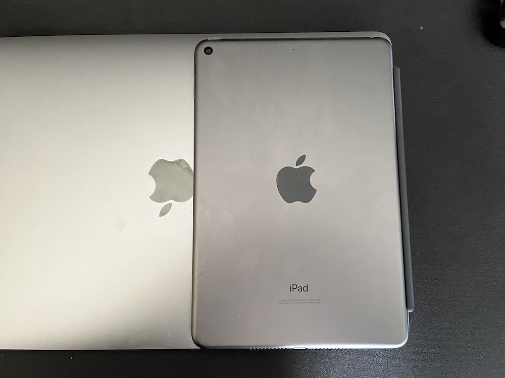 iPad MacBook