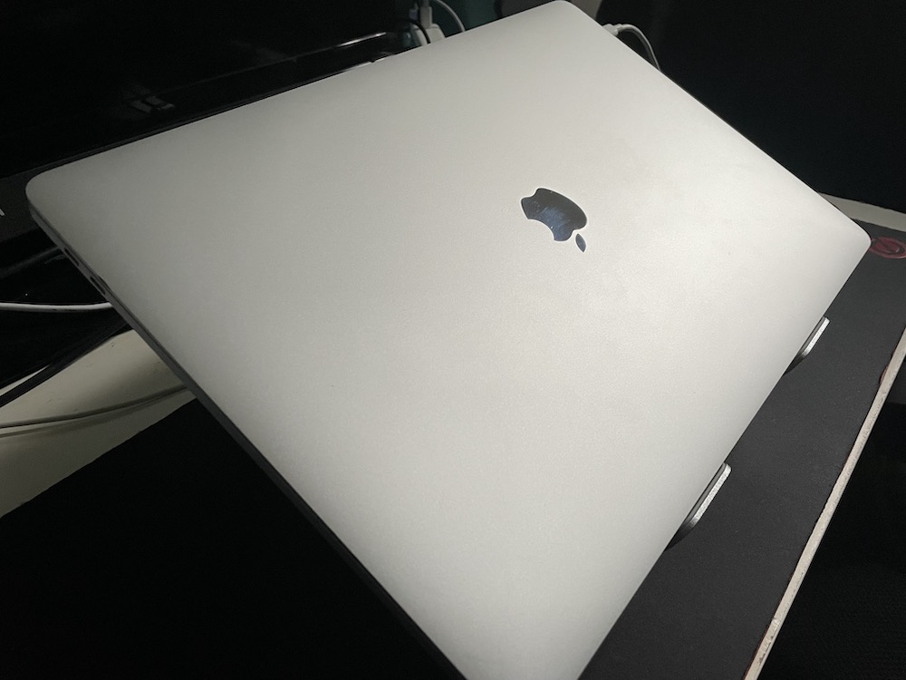 MacBook